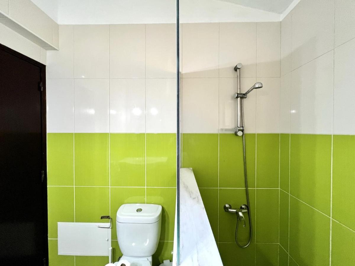 Armacao De Pera Twins 3 With Pool By Homing Lägenhet Exteriör bild
