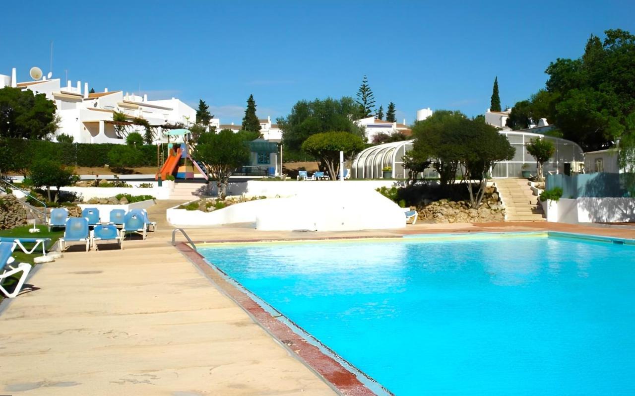 Armacao De Pera Twins 3 With Pool By Homing Lägenhet Exteriör bild